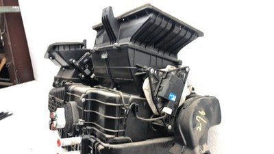 2006 Hyundai Tucson Complete Heater Box Housing Behind Dash Oem