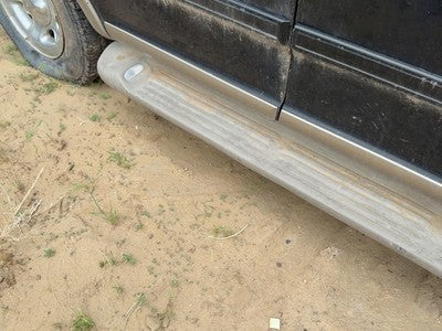 2000-2002 Ford Expedition Passenger Right Running Board Side Step Oem 4X4 Black