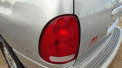 1996-2000 Chrysler Town & Country Driver Left Tail Light Brake Lamp Oem Rear