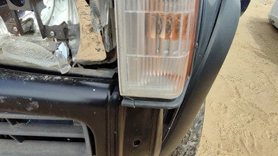 90-95 Nissan Pathfinder Driver Left Front Turn Signal Light Lamp Fender Mounted