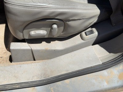 04 Cadillac Srx Driver Left Side Power Seat Switch With Trim Panel Oem Gray 132