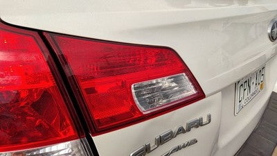 2010-2014 Subaru Legacy Outback Driver Left Inner Tail Light Brake Lamp Oem Rear