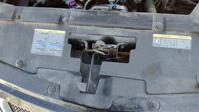 2005-2010 Pontiac G6 Gxp Coupe Hood Latch Assembly With Bracket Oem 25864307