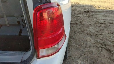 2004-2007 Ford Freestar Passenger Right Tail Light Brake Lamp Oem Rear