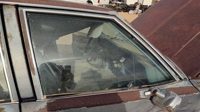 Chevy Caprice Passenger Right Front Side Window Door Glass Oem Dd05582gt