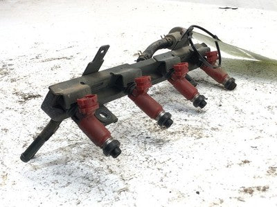 1998-2001 Geo Metro Complete Fuel Rail With Injectors Set Oem 1.3L 91173903