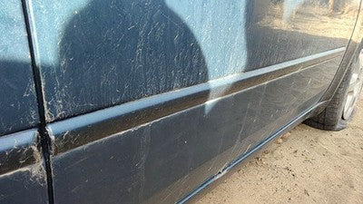 06-08 Hyundai Sonata Passenger Right Front Moulding From Door Trim Strip Blue
