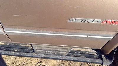 1995 Chevy Astro Passenger Right Front Moulding From Door Oem Trim Strip Brown