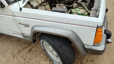 1984-1996 Jeep Cherokee Passenger Right Front Fender Oem White 55235227