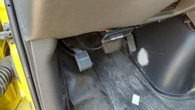 2002 Express Van 2500 Parking Brake Pedal Assembly Oem Complete Emergency Unit