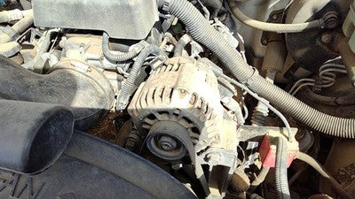 1999 Chevy Silverado 1500 Alternator 5.3L 10480229
