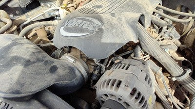 2000 Gmc Sierra 2500 Throttle Body Valve Oem With Sensors 6.0L 17116352