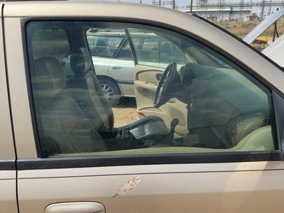 2004-2007 Buick Rainier Passenger Right Front Side Window Door Glass Oem
