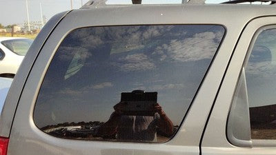 2001-2006 Mazda Tribute Passenger Right Rear Quarter Glass Back Side Window Oem