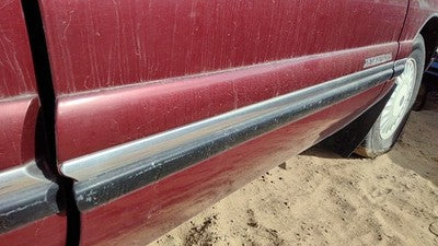 98 Buick Lesabre Passenger Right Front Moulding From Door Trim 51B Bordeaux Red