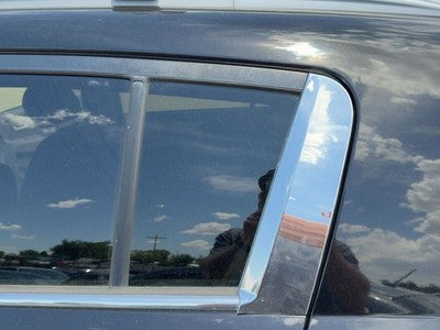 10-16 Kia Sportage Driver Left Rear Vent Window Back Door Glass With Frame Oem