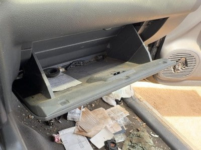 1998 Isuzu Rodeo Glove Box Assembly Complete Door With Latch Oem 8971573360