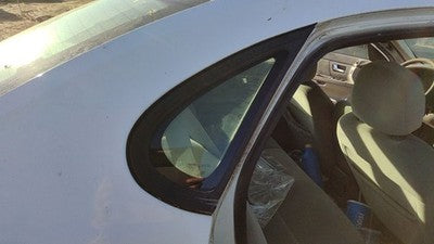 1996-2007 Ford Taurus Passenger Right Rear Quarter Glass Back Side Window Oem