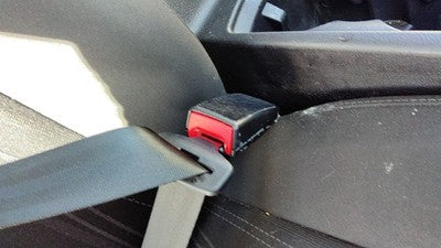 15-18 Ford Focus Passenger Right Front Seat Belt Buckle Receiver Oem Black Yw