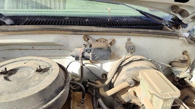 1988-1999 Chevy Silverado 1500 Windshield Wiper Motor Oem 12368702
