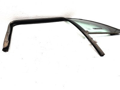 00-05 Deville Dts Driver Left Rear Vent Window Back Door Glass With Frame Oem