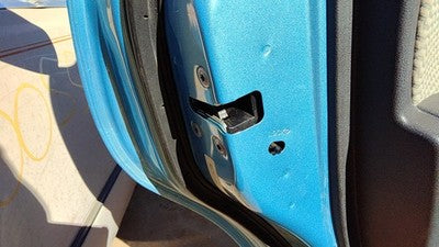 2014-2019 Nissan Versa Note Driver Left Rear Door Latch With Rods/Cables Back
