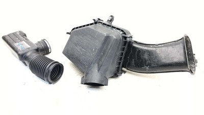 08-09 G8 Complete Air Intake Cleaner Filter Box Housing With Tube Oem 3.6L