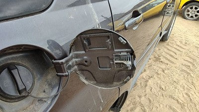 05-09 Chevy Equinox Fuel Tank Door With Hinge Gas Lid Filler Granite Gray 44U