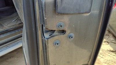 1999-2006 Gmc Sierra 2500 Passenger Right Front Door Latch With Rods/Cables Oem