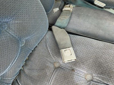 1986 Olds 88 Passenger Right Front Seat Belt Buckle Receiver Oem Blue
