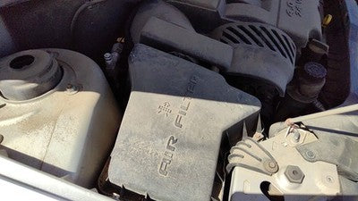 07 Pacifica Complete Air Intake Cleaner Filter Box Housing With Tube Oem 4.0L
