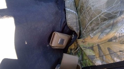 1986 Isuzu Pup Pickup Driver Left Front Seat Belt Buckle Receiver Oem Brown