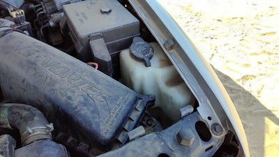 1996-2001 Olds Bravada Windshield Washer Fluid Reservoir With Pump Wiper Tank