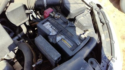 2002-2006 Nissan Altima Complete Battery Box Mount Tray With Hold Down Oem 2.5L