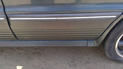 1991 Mitsubishi Galant Vr-4 Driver Left Rear Moulding From Door Back Trim Green