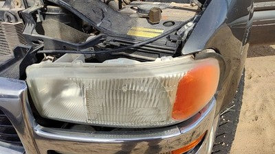 1999-2006 Gmc Sierra 2500 Driver Left Head Light Oem Front Lamp 15850351