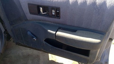 1991 Chevy Caprice Passenger Right Front Inside Door Trim Panel Only Oem Blue