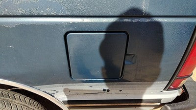 1994 Chevy S10 Blazer Fuel Tank Door With Hinge Gas Lid Oem Filler Blue