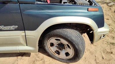 1996-1997 Suzuki Sidekick Passenger Right Front Wheel Flare Moulding Oem Fender