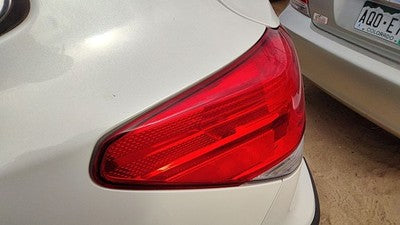 2010-2014 Subaru Legacy Outback Driver Left Outer Tail Light Brake Lamp Oem Rear