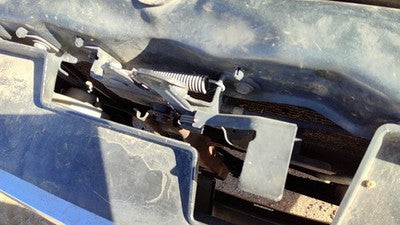 2004-2012 Gmc Canyon Hood Latch Assembly With Bracket Oem 19167125