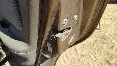 2000-2005 Dodge Neon Passenger Right Rear Door Latch With Rods/Cables Oem Back