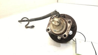 1997-2005 Chevy Venture Rear Spindle Stub Wheel Hub With Speed Sensor Wire Oem