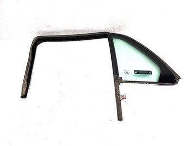 00-05 Deville Dts Driver Left Rear Vent Window Back Door Glass With Frame Oem