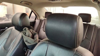 2011-2012 Ford Fusion Pair Of Front Headrests Oem Left Right Set Seat