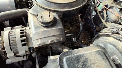 1989 Chevy S10 Pickup Driver Left Valve Cover Oem 4.3L