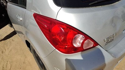 2007-2011 Nissan Versa Driver Left Outer Tail Light Brake Lamp Oem Rear