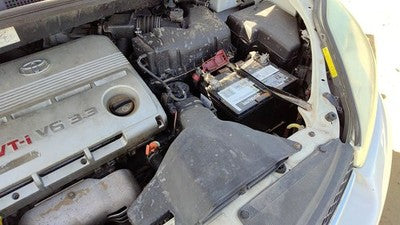 04-06 Sienna Complete Air Intake Cleaner Filter Box Housing With Tube Oem 3.3L