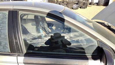1996-2000 Saturn Sl1 Passenger Right Front Side Window Door Glass Oem 21098674
