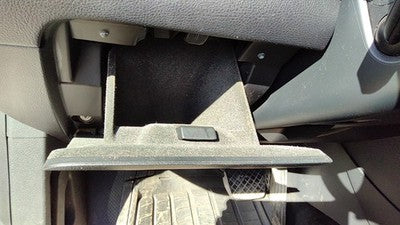 2006-2007 Vw Passat Lower Dash Under Column Knee Bolster Trim Panel Oem Qq Black